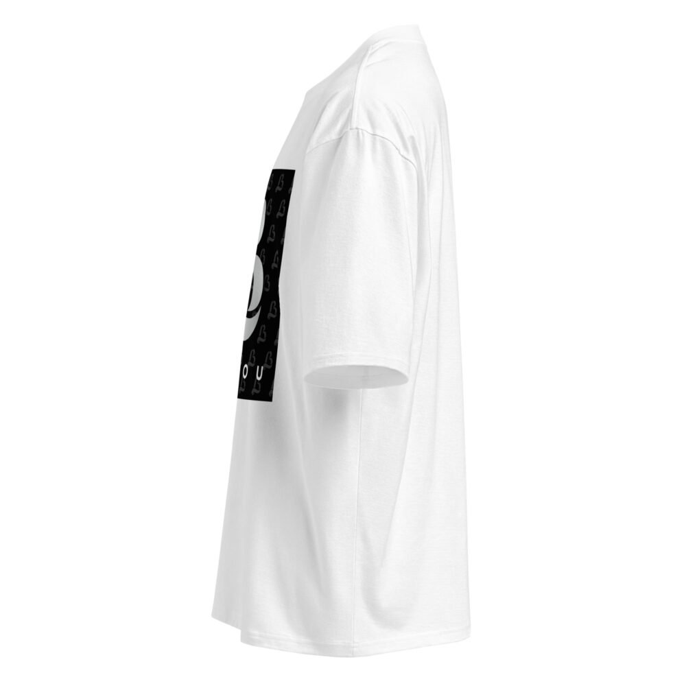 LovBou Signature Oversized T-shirt - Image 11