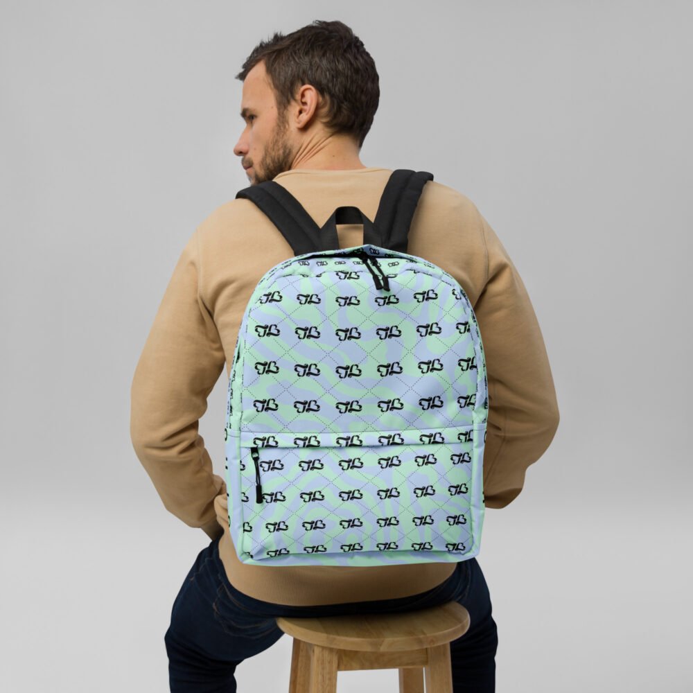 LB7 Backpack - Image 12